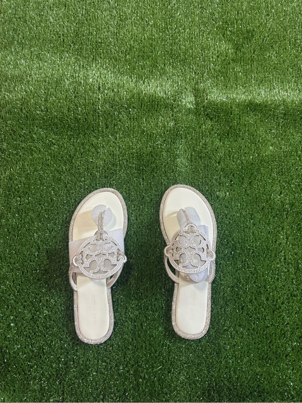 Tory Burch white Toe-Post Sandals - Women size 6.5